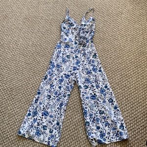 H&M Divided White and Blue Floral Jumpsuit